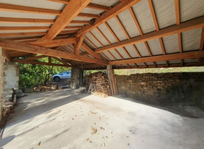 Image No.18-6 Bed House for sale