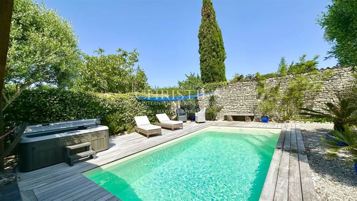 Image No.2-4 Bed House for sale