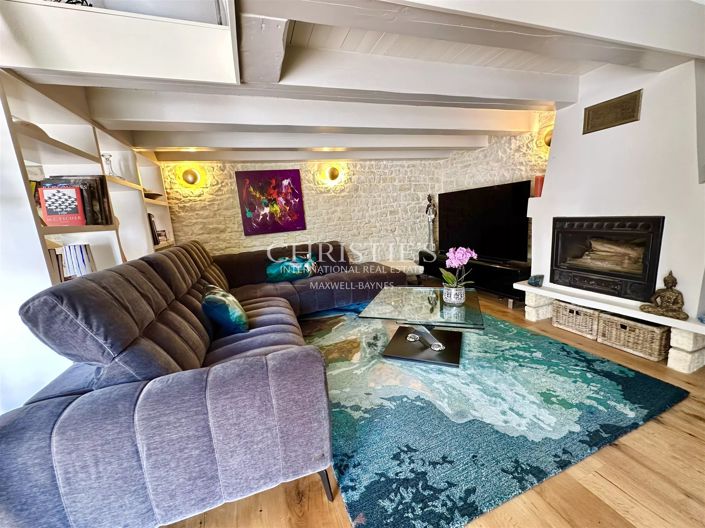 Image No.7-4 Bed House for sale