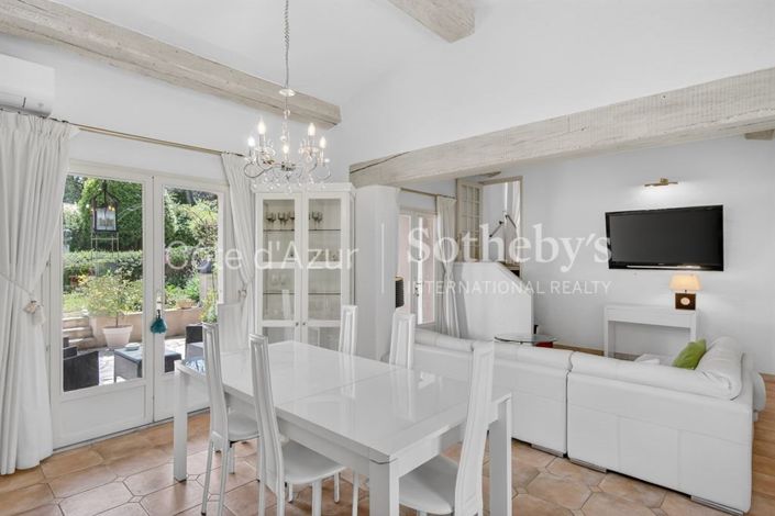 Image No.12-3 Bed House for sale