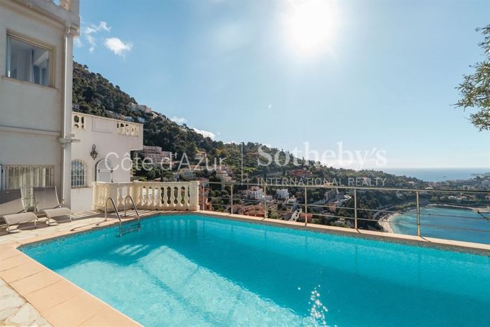 Image No.19-6 Bed House for sale