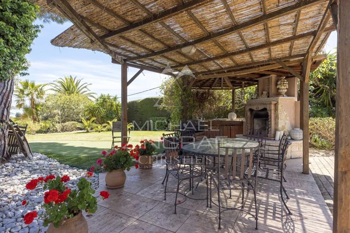 Image No.9-7 Bed House for sale