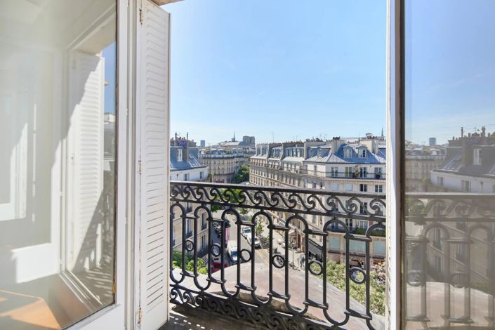 Image No.18-2 Bed Apartment for sale