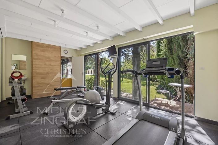 Image No.17-4 Bed House for sale