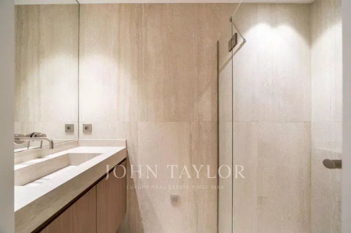 Image No.21-2 Bed Apartment for sale