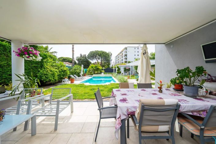 Image No.3-4 Bed House for sale