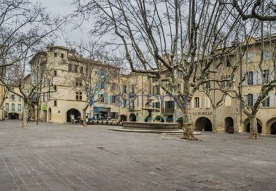 1 - Uzès, Maison