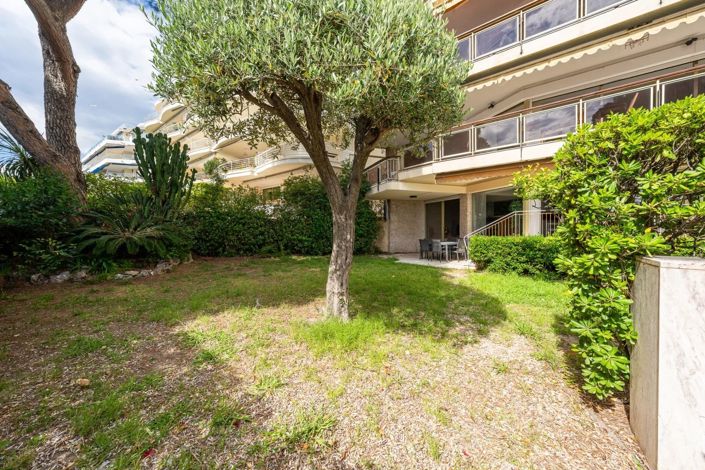 Image No.38-4 Bed Apartment for sale