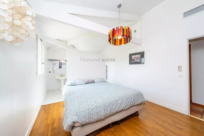 Image No.15-5 Bed House for sale