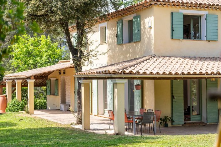 Image No.6-5 Bed House for sale