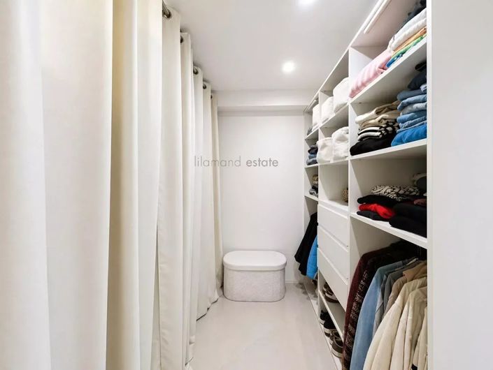 Image No.9-3 Bed House for sale