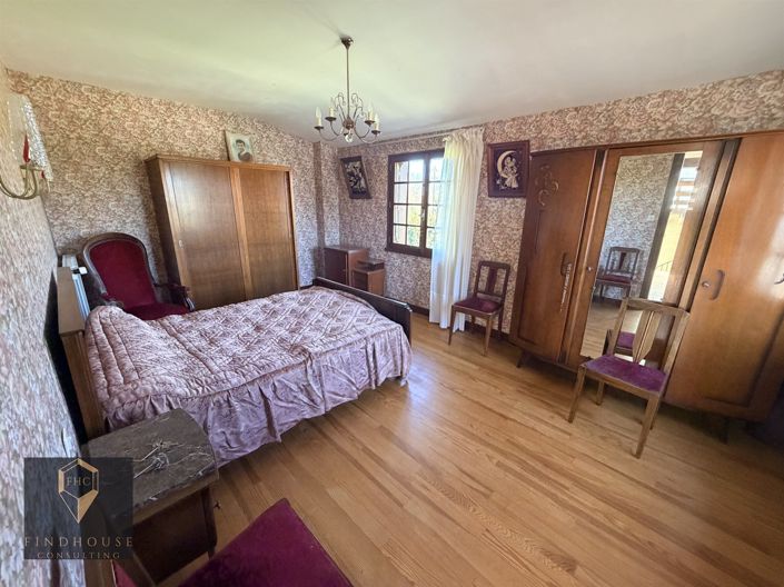 Image No.7-3 Bed House for sale
