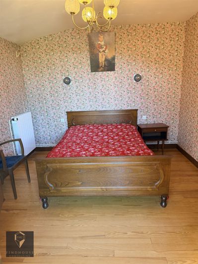 Image No.8-3 Bed House for sale