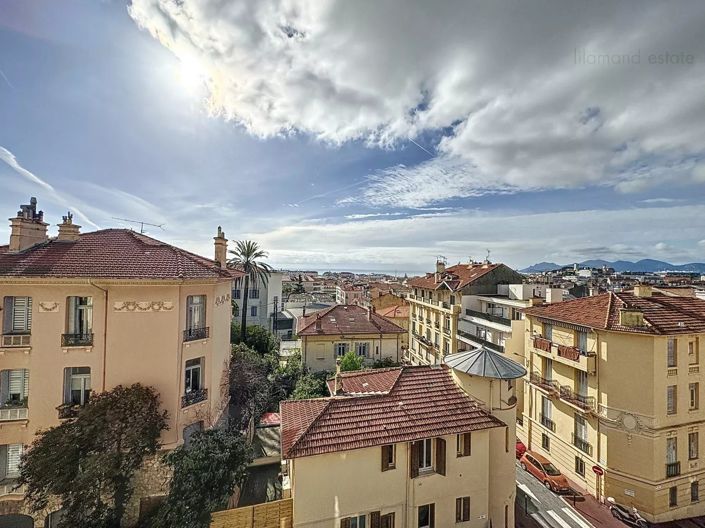 Image No.4-3 Bed Apartment for sale