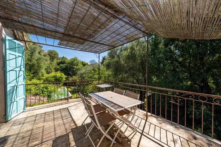 Image No.11-5 Bed House for sale