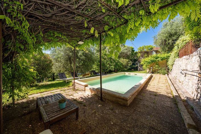 Image No.19-5 Bed House for sale
