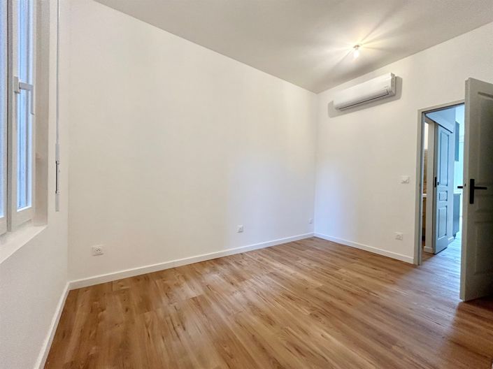 Image No.6-Appartement de 1 chambre à vendre à Sète