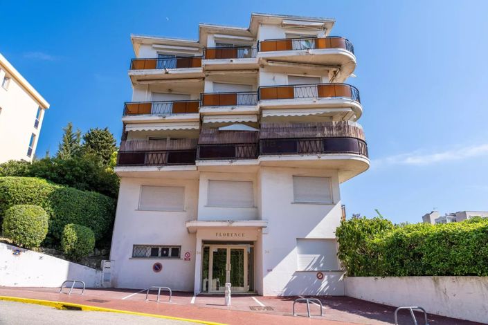 Image No.15-2 Bed Apartment for sale