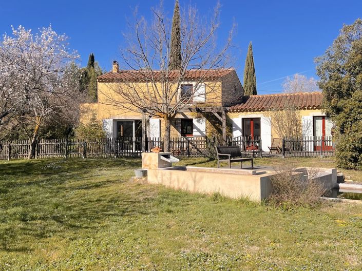 Image No.2-Maison de 3 chambres à vendre à Lacoste