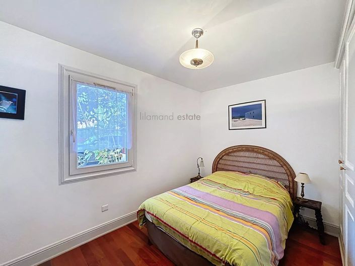Image No.6-4 Bed House for sale