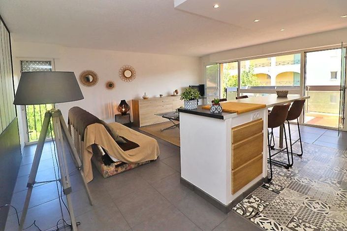 Image No.2-Appartement de 1 chambre à vendre à Sainte-Maxime