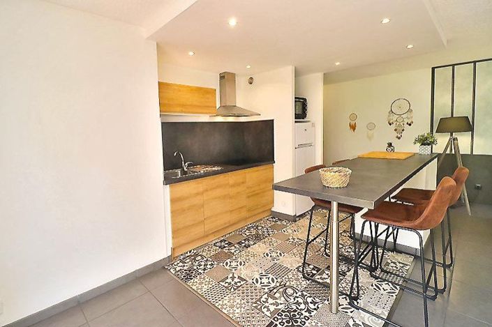 Image No.4-Appartement de 1 chambre à vendre à Sainte-Maxime