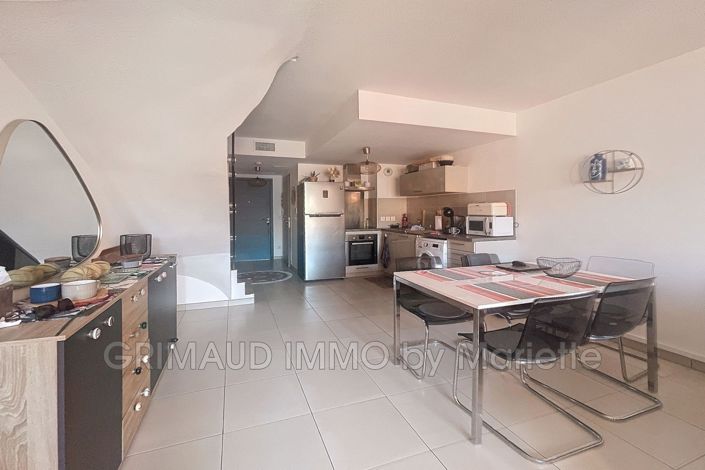 Image No.11-2 Bed Apartment for sale