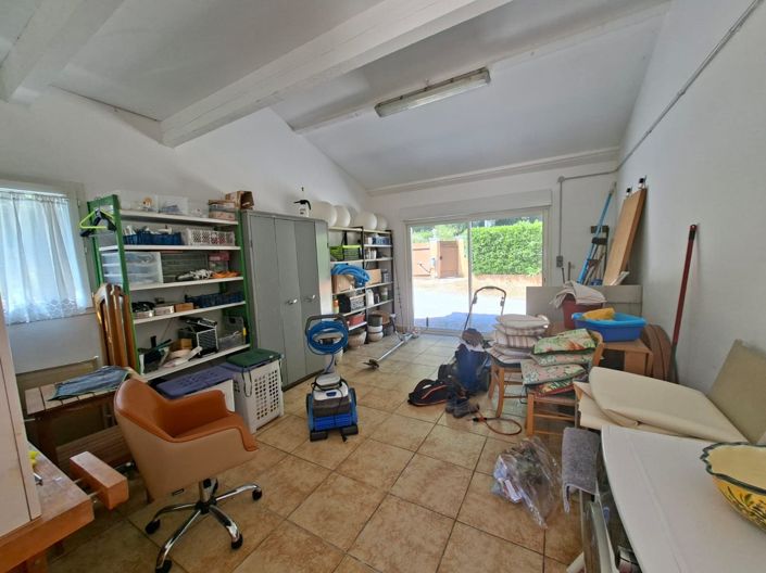Image No.34-4 Bed House for sale