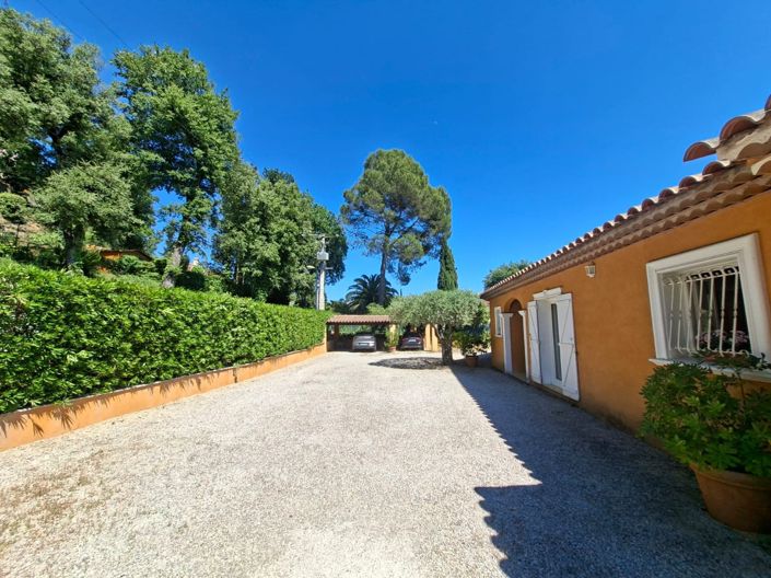 Image No.35-4 Bed House for sale