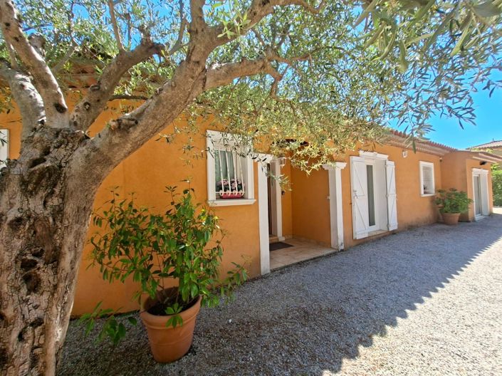 Image No.40-4 Bed House for sale