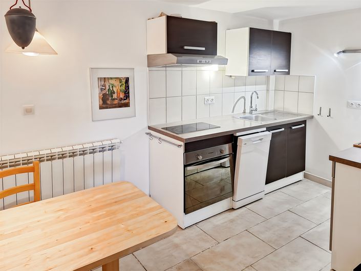 Image No.14-4 Bed House for sale
