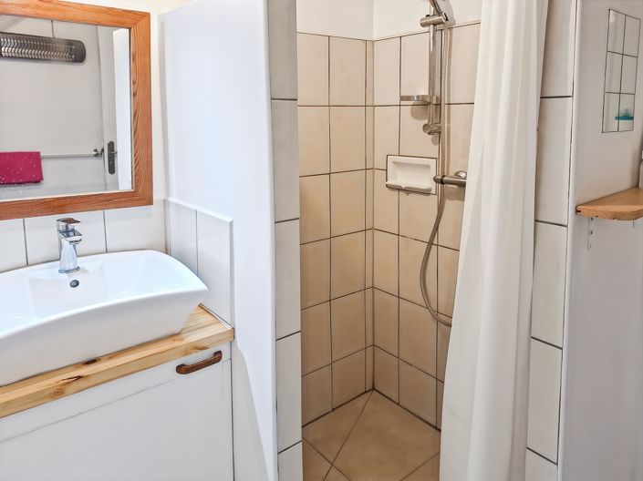 Image No.21-4 Bed House for sale