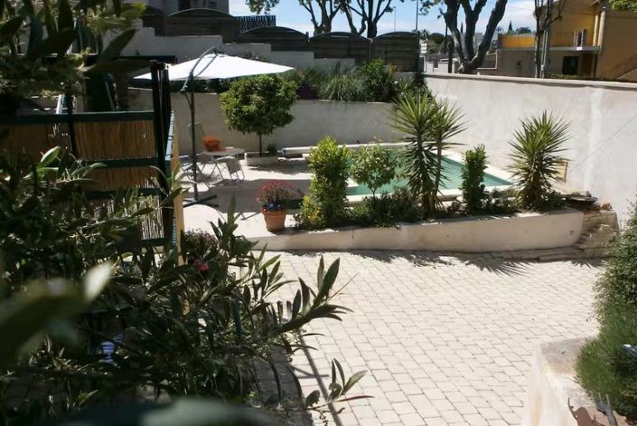 Image No.26-4 Bed House for sale