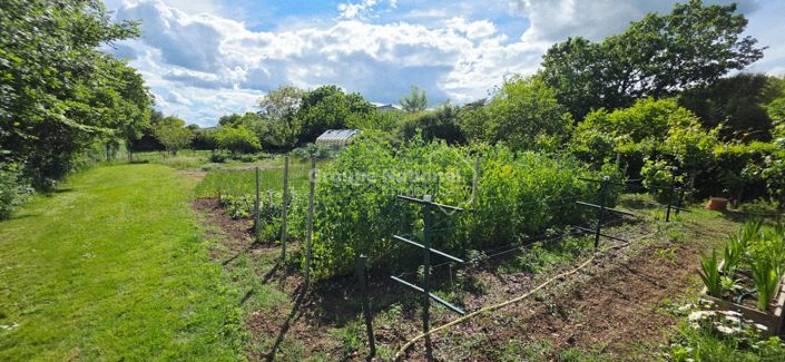 Image No.6-3 Bed House for sale