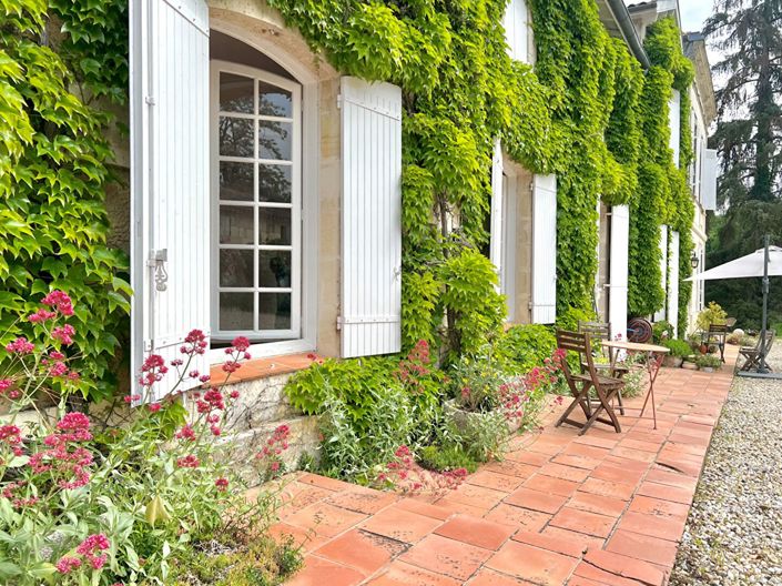 Image No.17-5 Bed House for sale