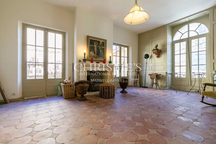 Image No.11-2 Bed House for sale