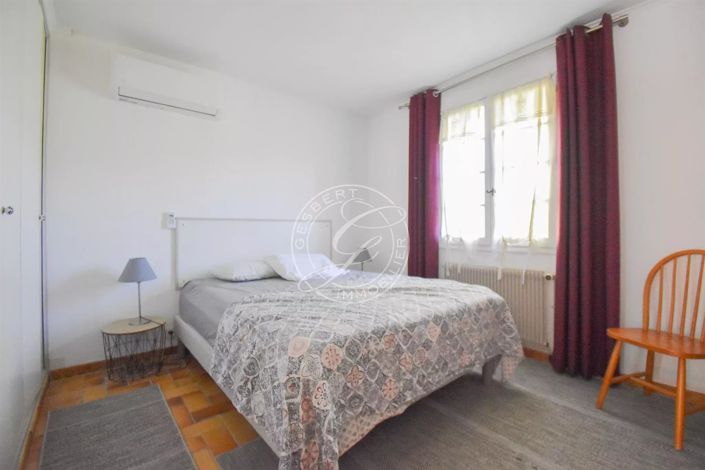 Image No.16-3 Bed House for sale