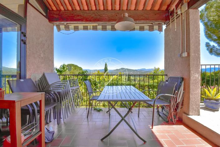 Image No.20-3 Bed House for sale