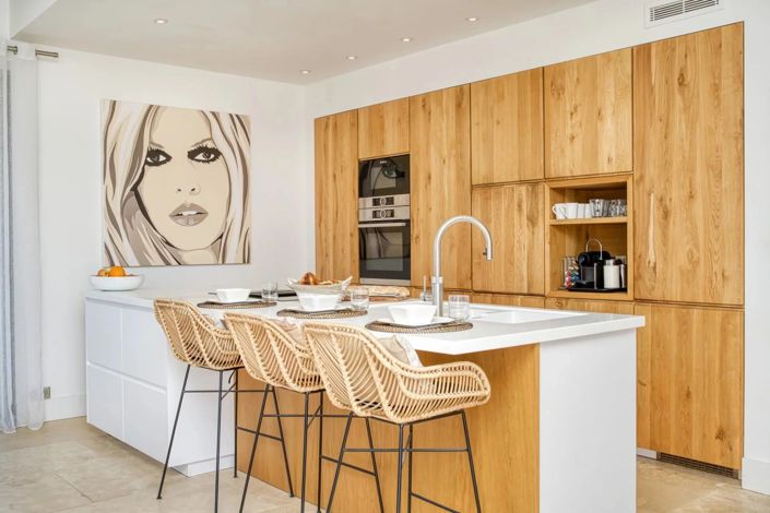 Image No.4-5 Bed House for sale