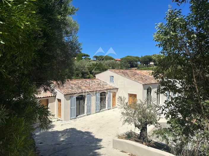 Image No.9-7 Bed House for sale