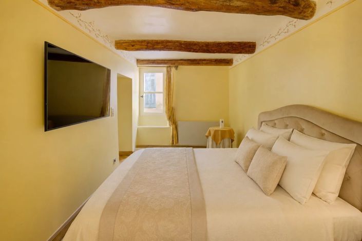 Image No.8-Apartment for sale