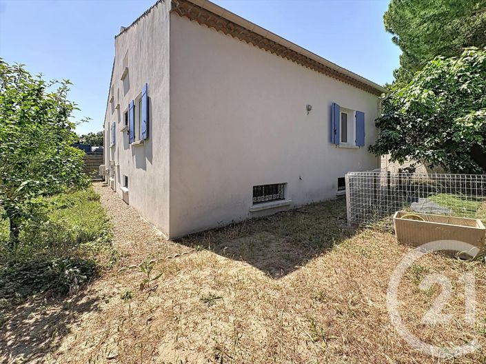 Image No.17-4 Bed House for sale
