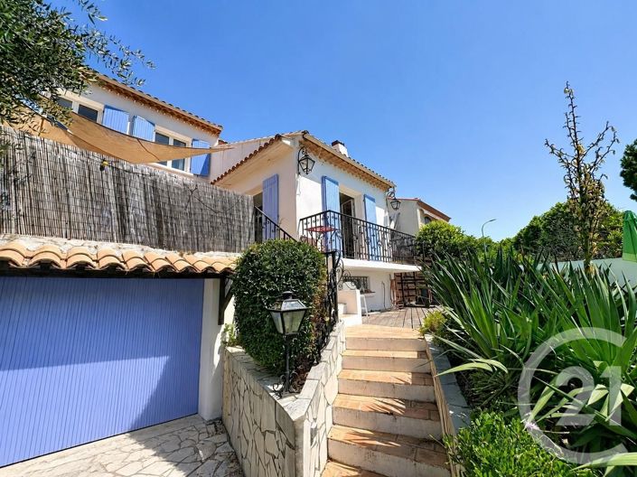 Image No.2-4 Bed House for sale