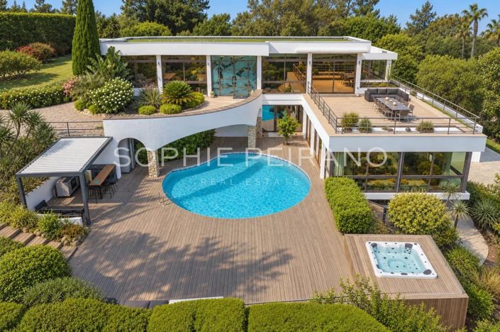 Image No.9-6 Bed House for sale