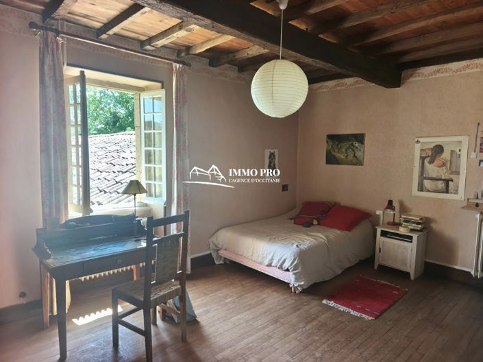 Image No.14-4 Bed House for sale