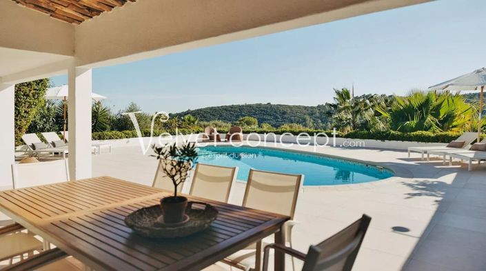 Image No.3-4 Bed House for sale