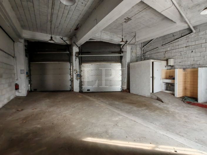 Image No.17-3 Bed House for sale