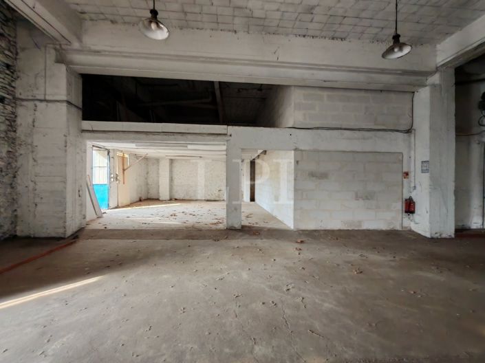 Image No.18-3 Bed House for sale