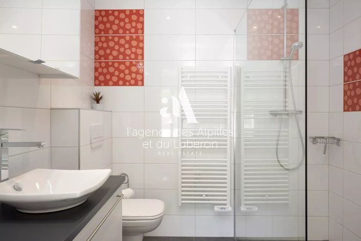 Image No.14-4 Bed House for sale