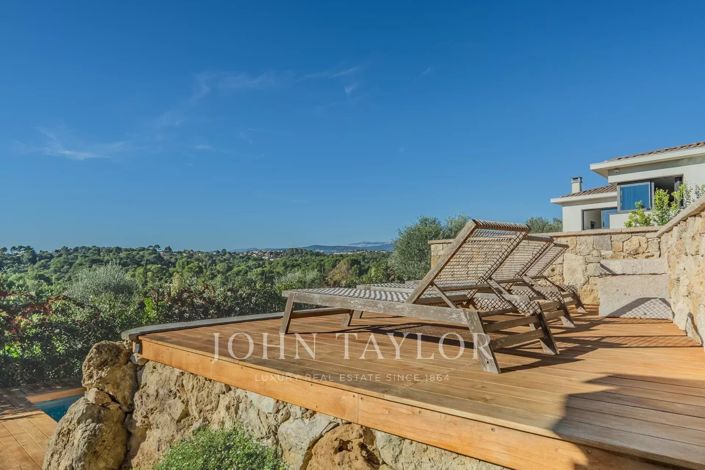 Image No.7-4 Bed House for sale